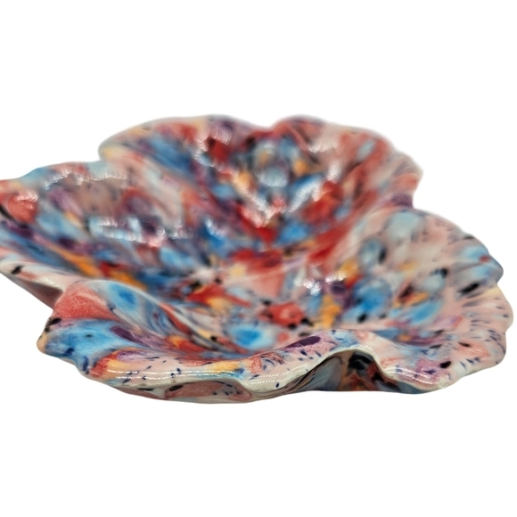 Pink Pottery Trinket Dish with Splatter Paint Design - Picture 4 of 9